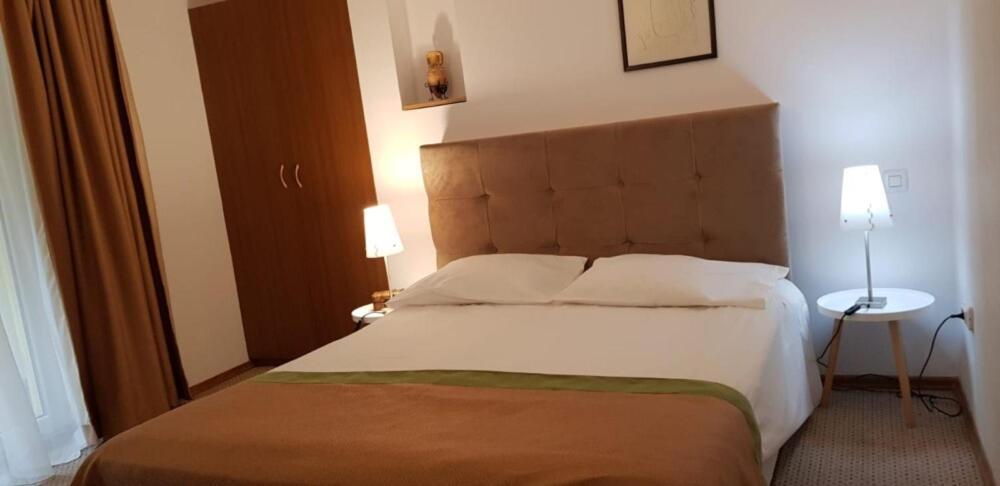 Apartamente Private A&L View Sinaia Extérieur photo